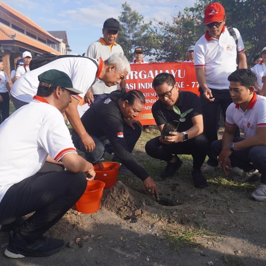 Bakti Sosial Serangkaian Hari Koperasi Indonesia ke-77