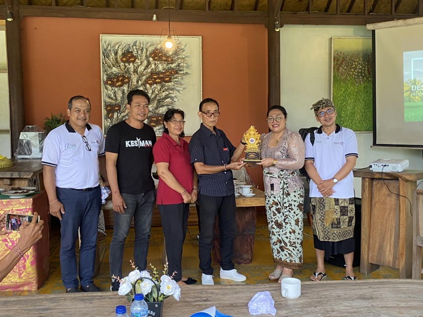 Kunjungan Studi Tiru Wisata ke Desa Penarungan Badung