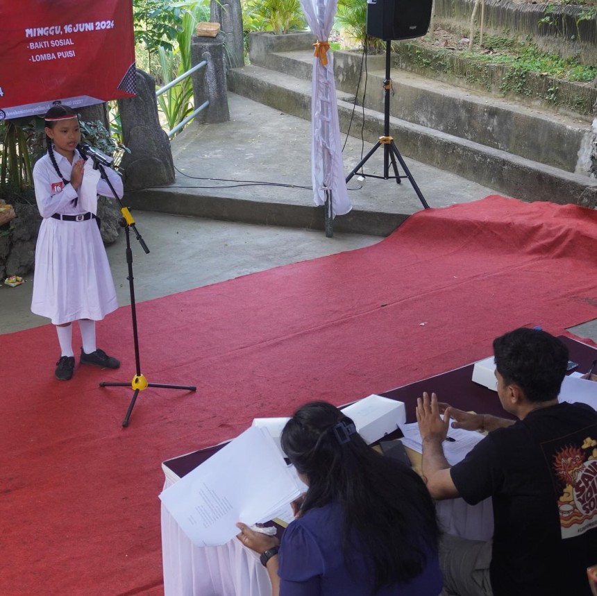 Lomba Puisi Serangkaian Bulan Bung Karno Desa Kesiman Petilan Tahun 2024