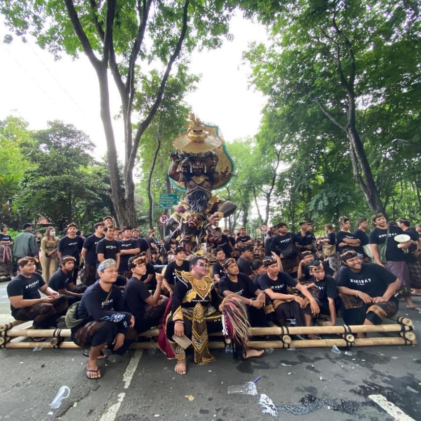 Penampilan Ogoh-Ogoh Banjar Batanbuah Kesiman Petilan di Kesanga Fest 2024