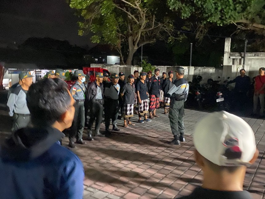 Pendataan Administrasi Penduduk Non-Permanen Di Wilayah Banjar Kedaton Desa Kesiman Petilan