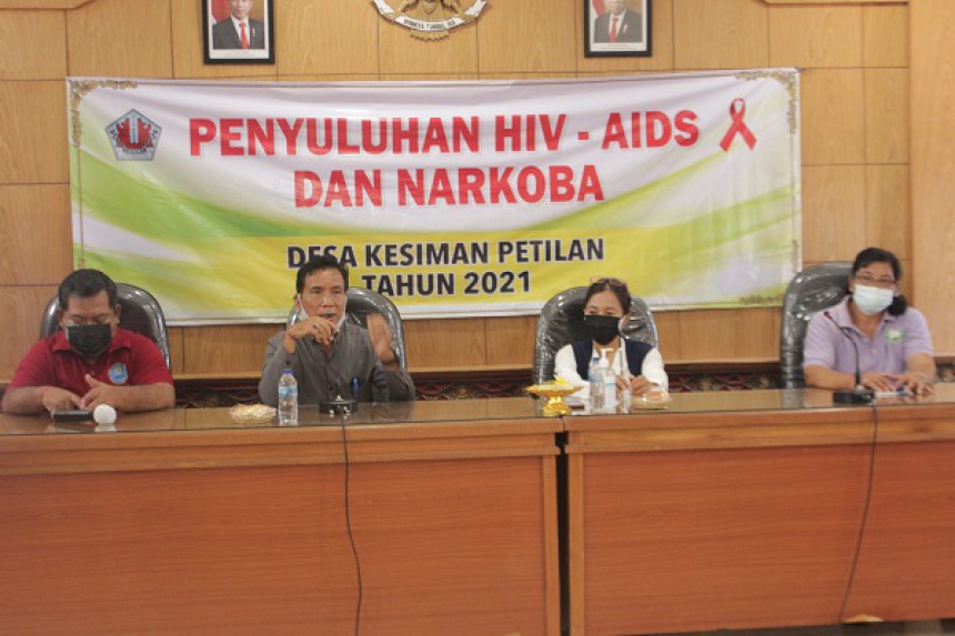 Penyuluhan HIV AIDS dan Narkoba Desa Kesiman Petilan