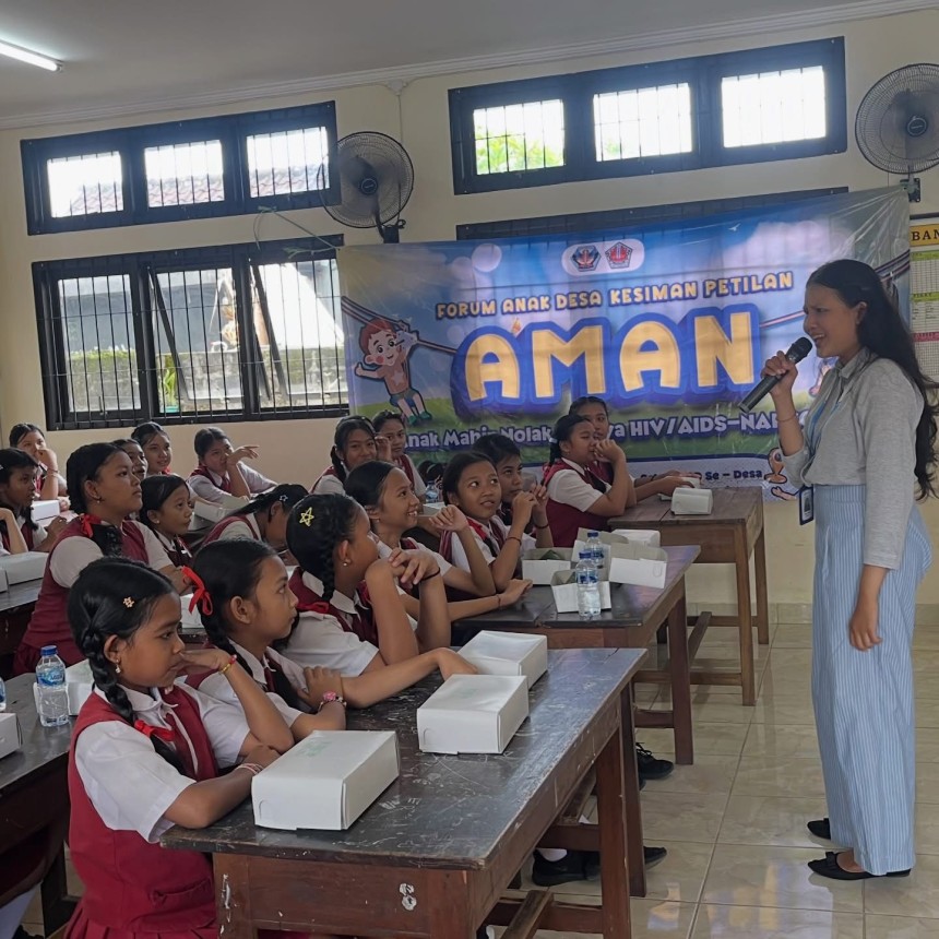 Penyuluhan HIV-AIDS di SD se-Desa Kesiman Petilan
